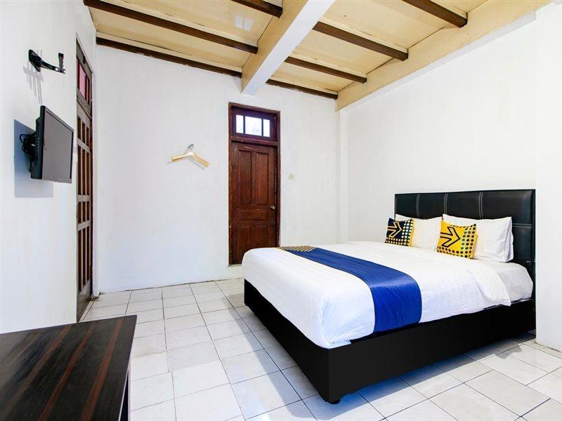 Spot On 2107 Ijo Pupus Syariah Residence Baturetno Extérieur photo
