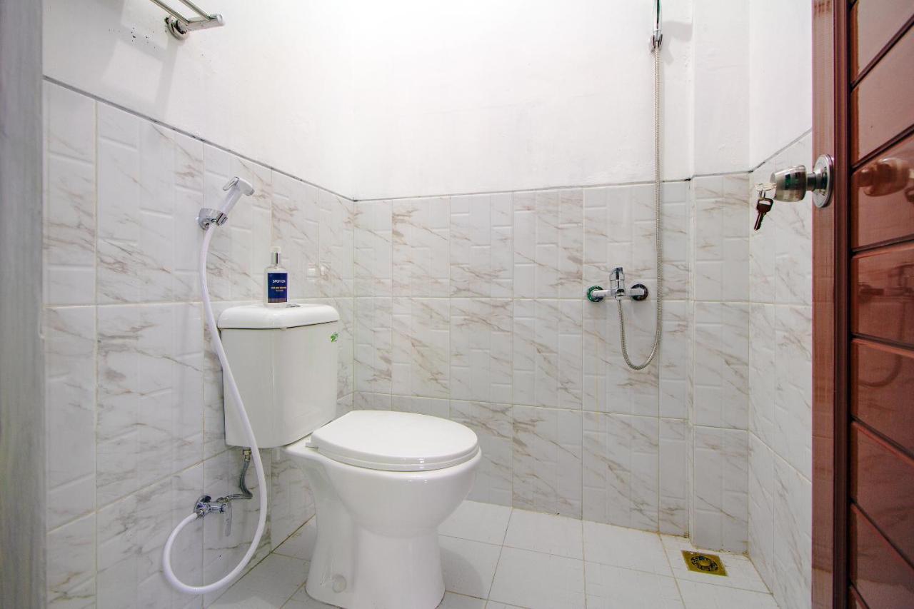Spot On 2107 Ijo Pupus Syariah Residence Baturetno Extérieur photo