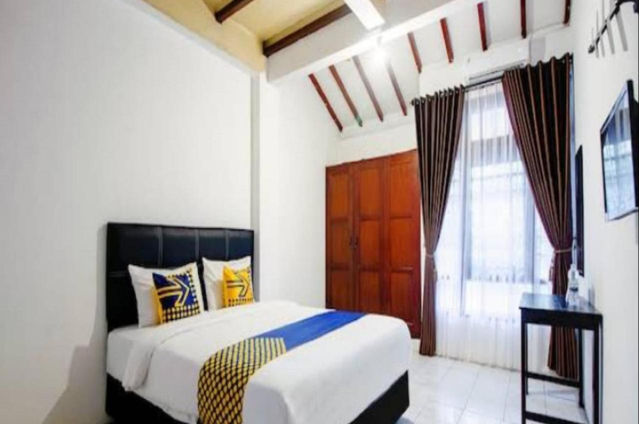 Spot On 2107 Ijo Pupus Syariah Residence Baturetno Extérieur photo