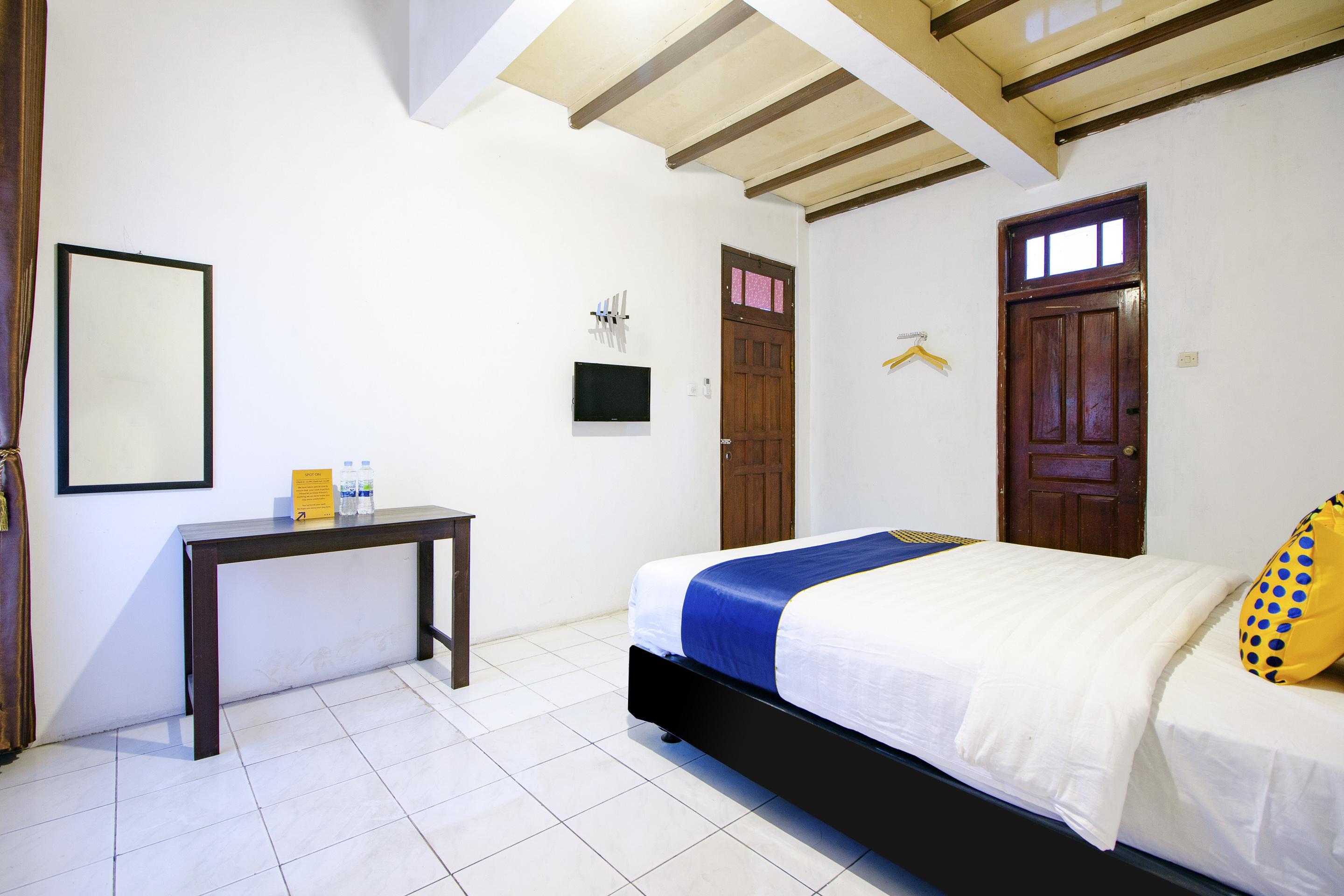 Spot On 2107 Ijo Pupus Syariah Residence Baturetno Extérieur photo