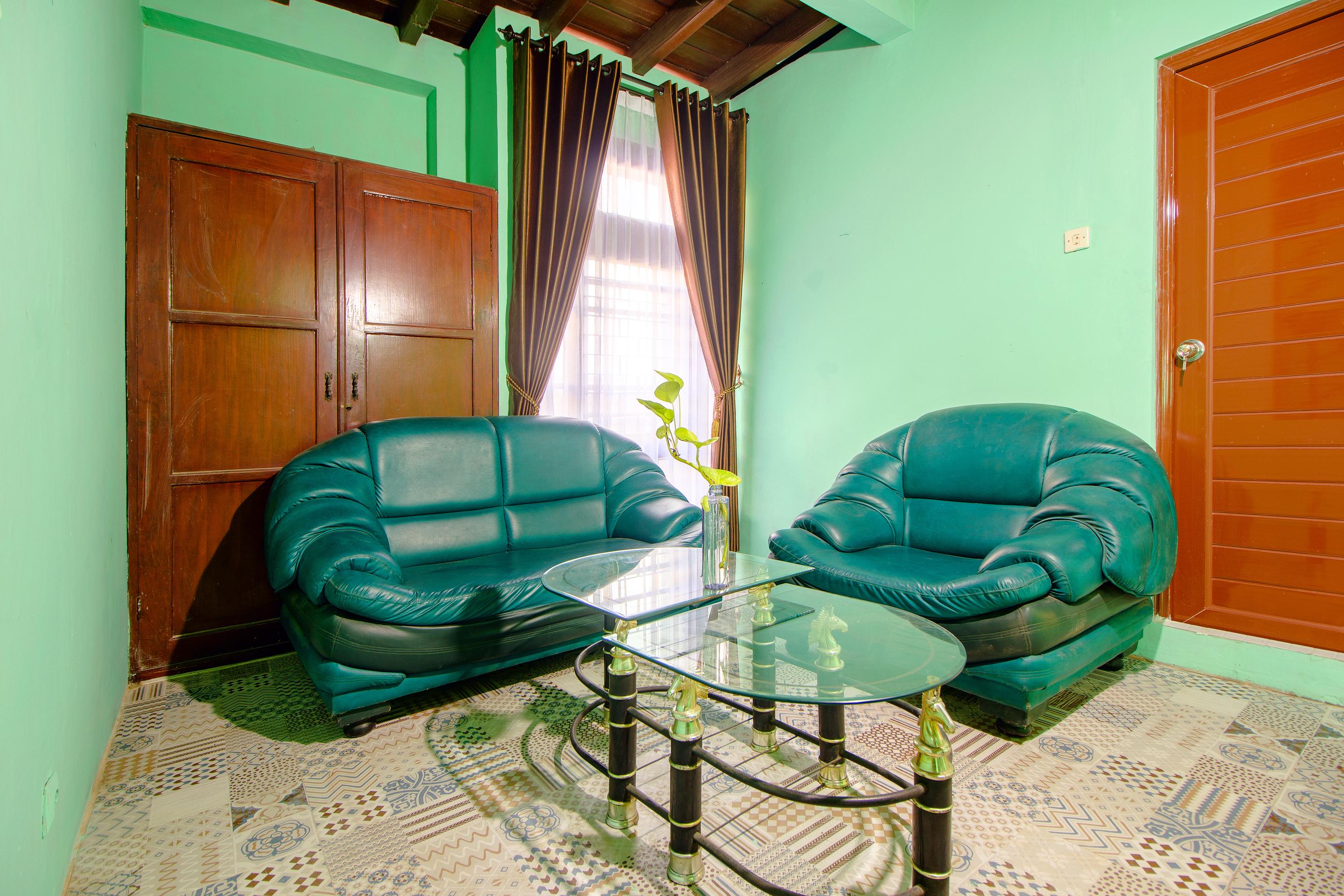 Spot On 2107 Ijo Pupus Syariah Residence Baturetno Extérieur photo