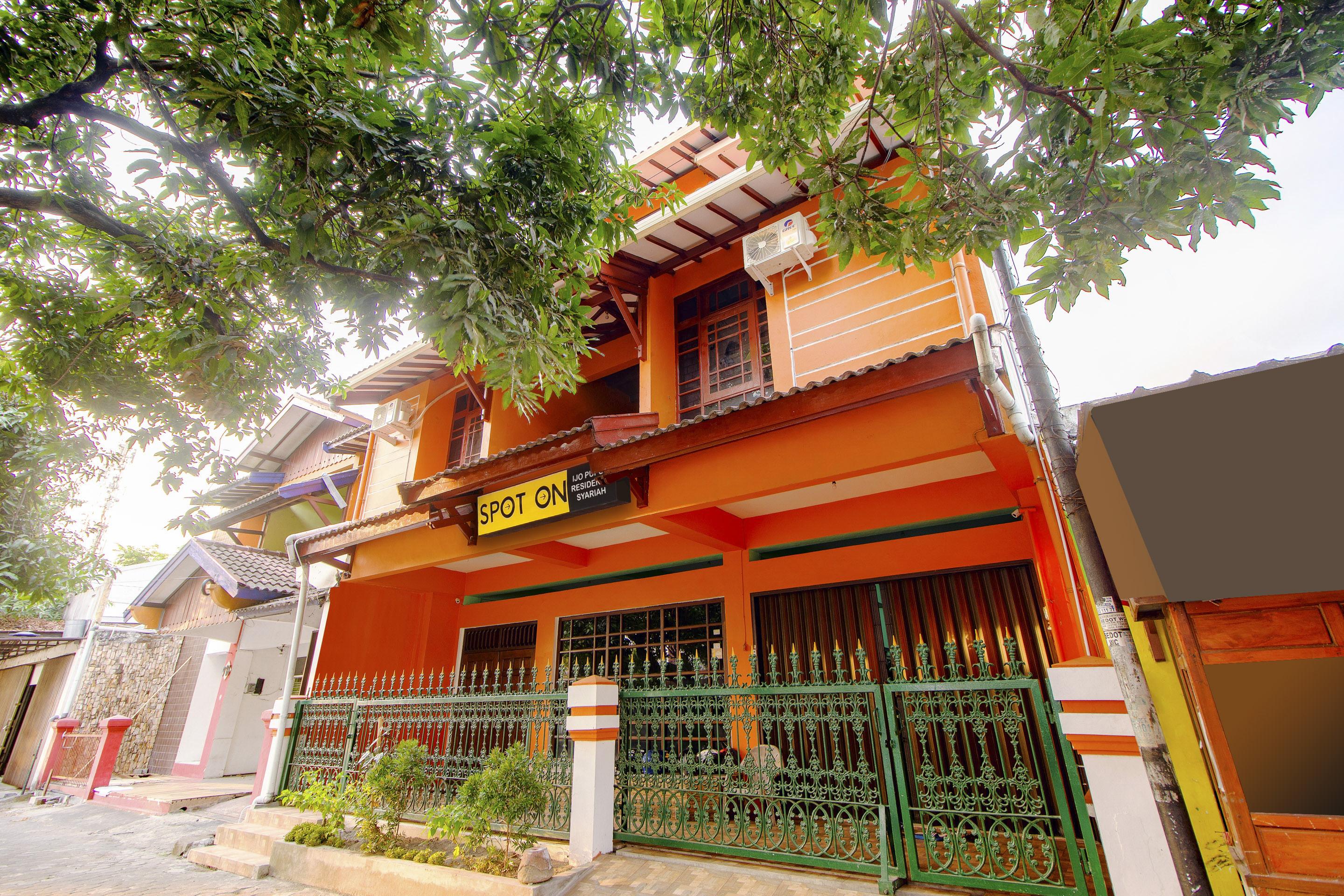 Spot On 2107 Ijo Pupus Syariah Residence Baturetno Extérieur photo